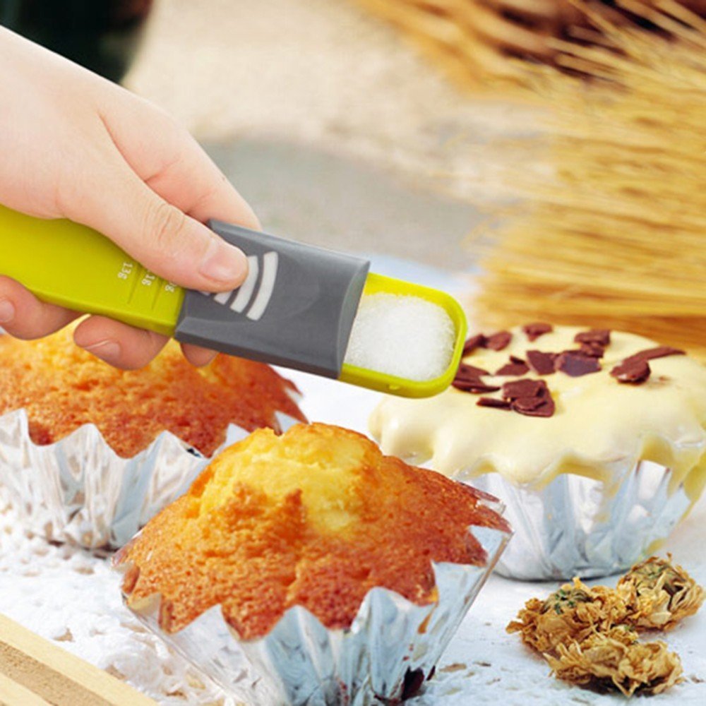 Adjustable measuring scoop / Metering Spoon in Gram ML (Color : Green or White)